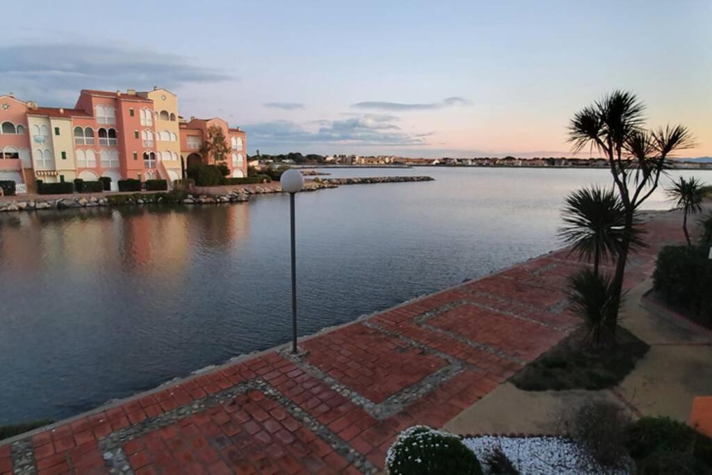 Bel Appartement Vue Sur Le Lac Marin Avec Piscine Le Barcarès Εξωτερικό φωτογραφία